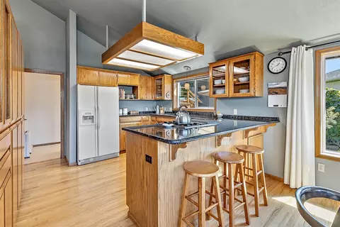 209 Ray St, Phoenix, OR 97535 photo 7