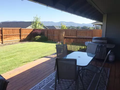 952 Stonewater Dr, Eagle Point, OR 97524 photo 24
