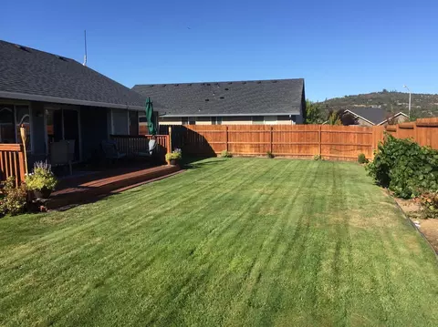 952 Stonewater Dr, Eagle Point, OR 97524 photo 23