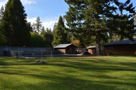 347 E Fork Rd, Williams, OR 97544 photo 16