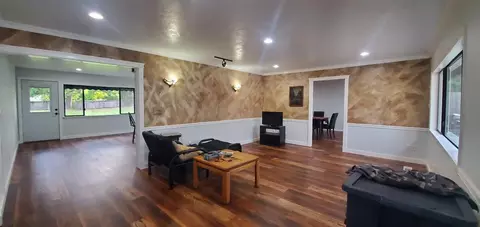 347 E Fork Rd, Williams, OR 97544 photo 3