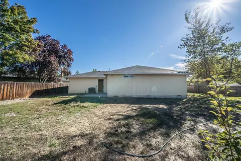 115 Mountain View Ct, Phoenix, OR 97535 photo 25