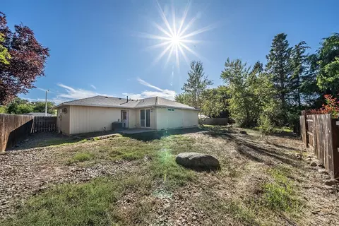 115 Mountain View Ct, Phoenix, OR 97535 photo 24