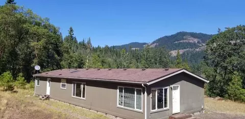 755 Elder Mill Rd, Trail, OR 97541 photo 2