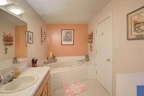 210 Loto St, Eagle Point, OR 97524 photo 16