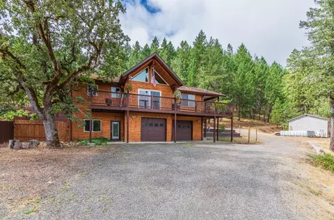 5787 Rogue River Dr, Eagle Point, OR 97524 photo 5