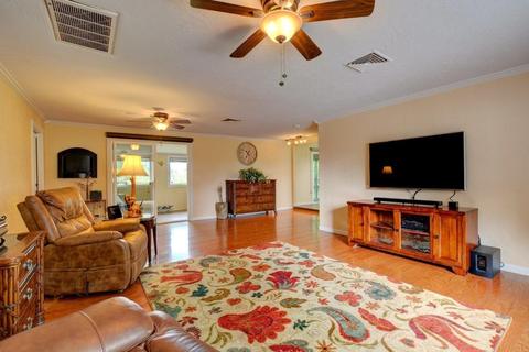5525 Upton Rd, Central Point, OR 97502 photo 9