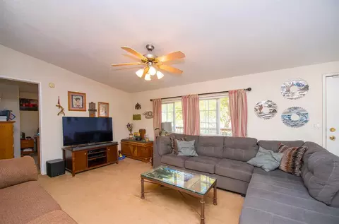 11751 Dixie Rd, Central Point, OR 97502 photo 10