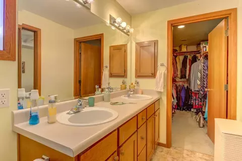 205 Willow Bend Way, Central Point, OR 97502 photo 17