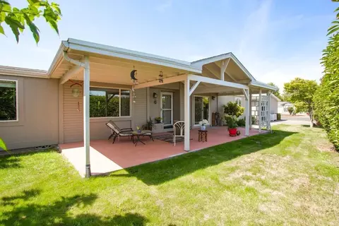 555 Freeman Rd #183, Central Point, OR 97502 photo 1