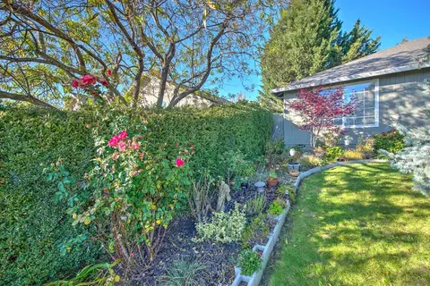 79 Osprey Dr, Eagle Point, OR 97524 photo 18