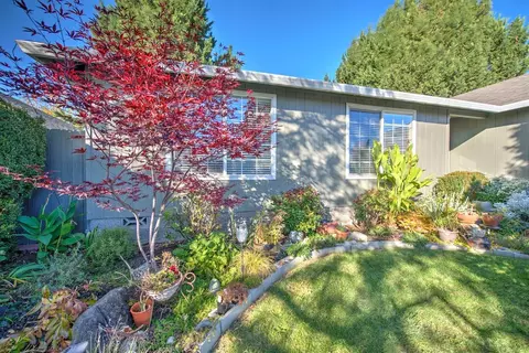 79 Osprey Dr, Eagle Point, OR 97524 photo 17