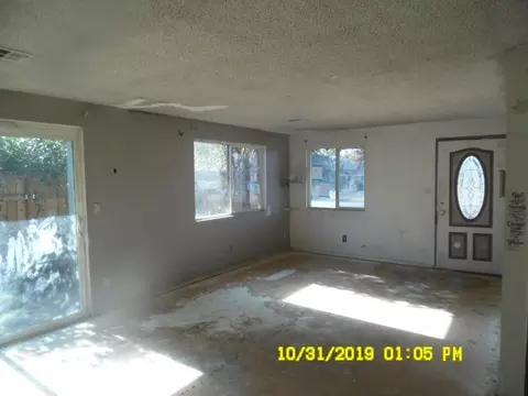 235 S Buchanan Ave, Eagle Point, OR 97524 photo 13