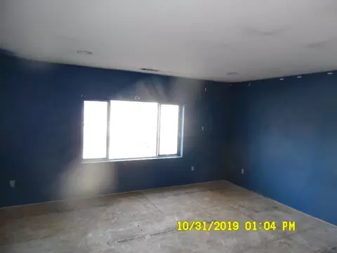 235 S Buchanan Ave, Eagle Point, OR 97524 photo 8