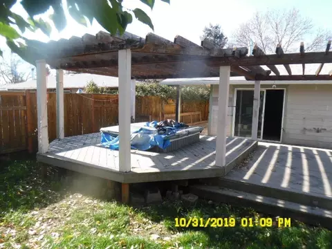 235 S Buchanan Ave, Eagle Point, OR 97524 photo 10