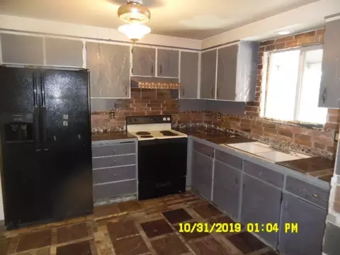 235 S Buchanan Ave, Eagle Point, OR 97524 photo 11