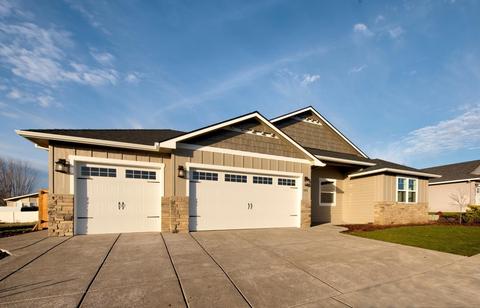 1015 Arrowhead Trl, Eagle Point, OR 97524 photo 2
