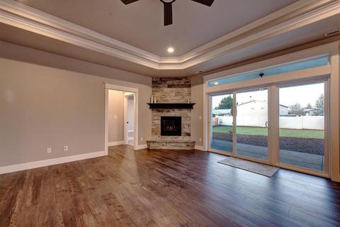 1015 Arrowhead Trl, Eagle Point, OR 97524 photo 6