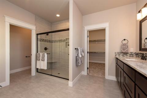 1015 Arrowhead Trl, Eagle Point, OR 97524 photo 13