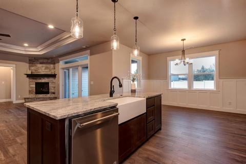 1015 Arrowhead Trl, Eagle Point, OR 97524 photo 7