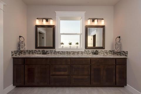 1015 Arrowhead Trl, Eagle Point, OR 97524 photo 11