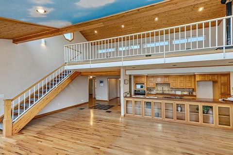 99 Dean Dr, Central Point, OR 97502 photo 13