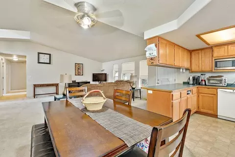 38 Eagle View Dr, Eagle Point, OR 97524 photo 9