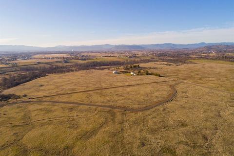 77 Riley Rd, Eagle Point, OR 97524 photo 14