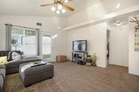 427 Montclair Way, Eagle Point, OR 97524 photo 5