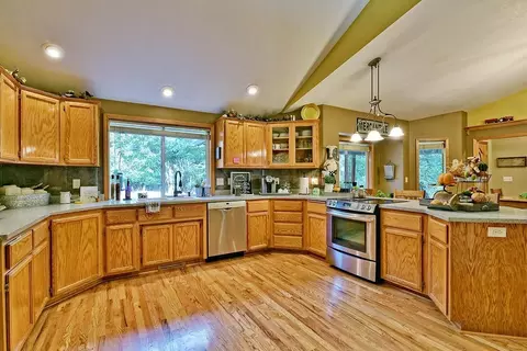 6725 Old Stage Rd, Central Point, OR 97502 photo 9