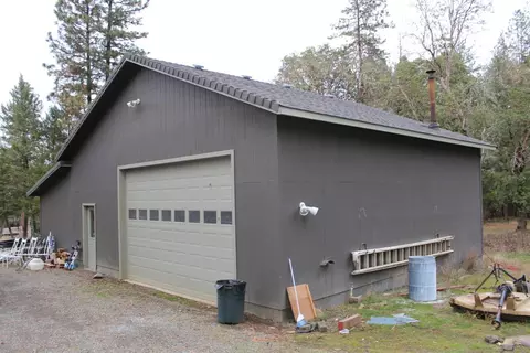 6725 Old Stage Rd, Central Point, OR 97502 photo 14