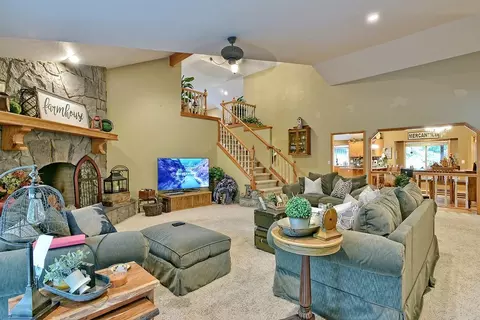 6725 Old Stage Rd, Central Point, OR 97502 photo 6