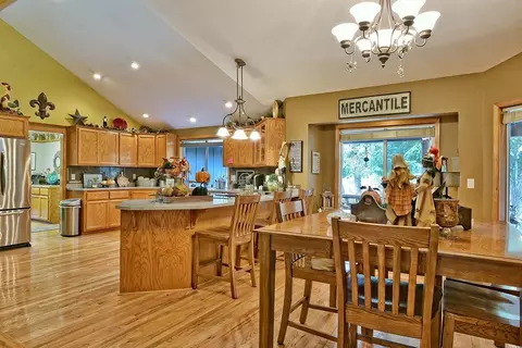 6725 Old Stage Rd, Central Point, OR 97502 photo 11