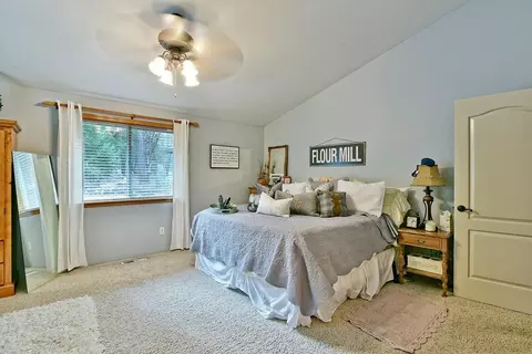 6725 Old Stage Rd, Central Point, OR 97502 photo 22