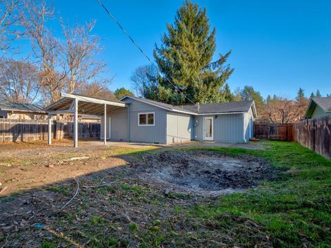 638 Talbot St, Eagle Point, OR 97524 photo 21