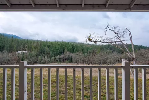 10691 E Antelope Rd, Eagle Point, OR 97524 photo 25