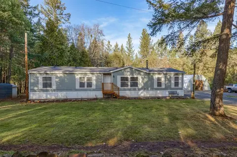 489 Derby Rd, Eagle Point, OR 97524 photo 4