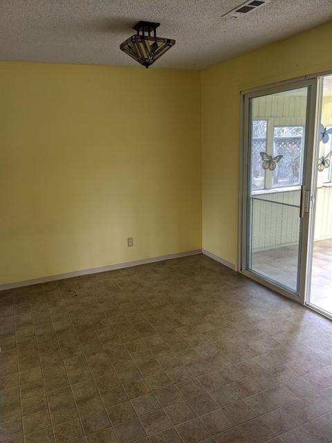 540 Elm Way, Eagle Point, OR 97524 photo 4