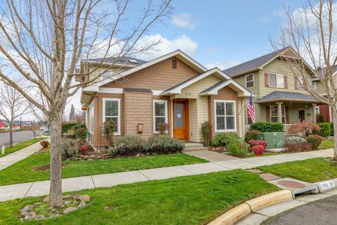1174 Rustler Peak St, Central Point, OR 97502 photo 3