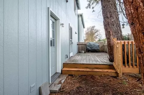 667 Shadow Way, Central Point, OR 97502 photo 26