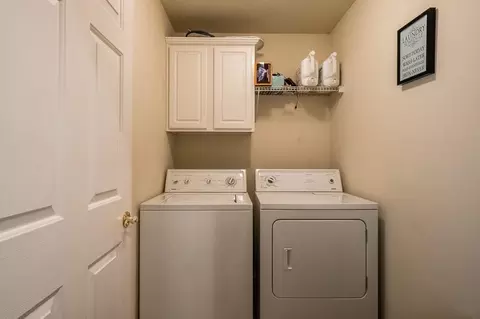 667 Shadow Way, Central Point, OR 97502 photo 17