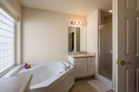 667 Shadow Way, Central Point, OR 97502 photo 23