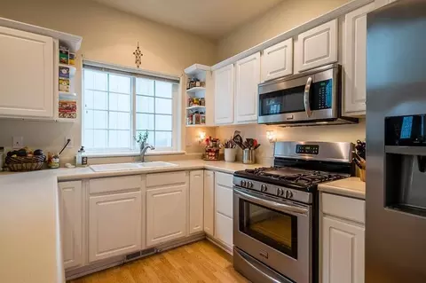 667 Shadow Way, Central Point, OR 97502 photo 11