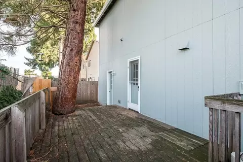 667 Shadow Way, Central Point, OR 97502 photo 25