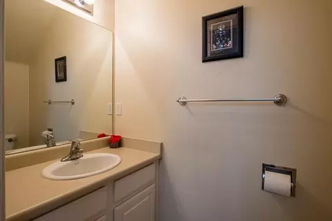 667 Shadow Way, Central Point, OR 97502 photo 13