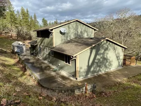 8000 E Antelope Rd, Eagle Point, OR 97524 photo 22