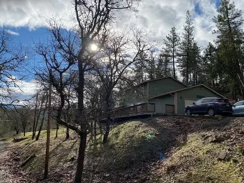 8000 E Antelope Rd, Eagle Point, OR 97524 photo 27