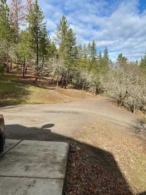 8000 E Antelope Rd, Eagle Point, OR 97524 photo 18
