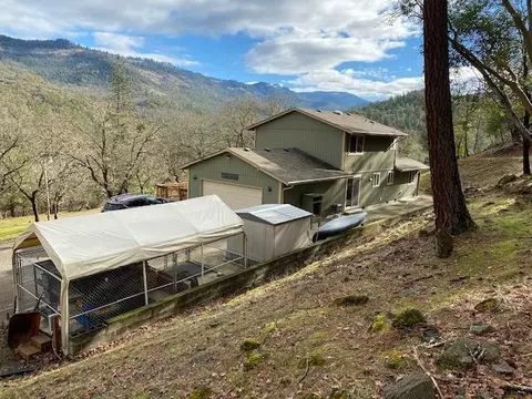8000 E Antelope Rd, Eagle Point, OR 97524 photo 16