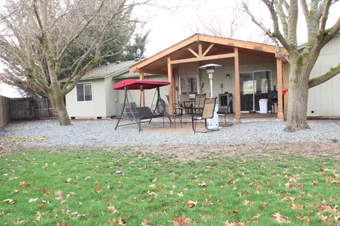 4088 Old Upton Rd, Central Point, OR 97502 photo 16
